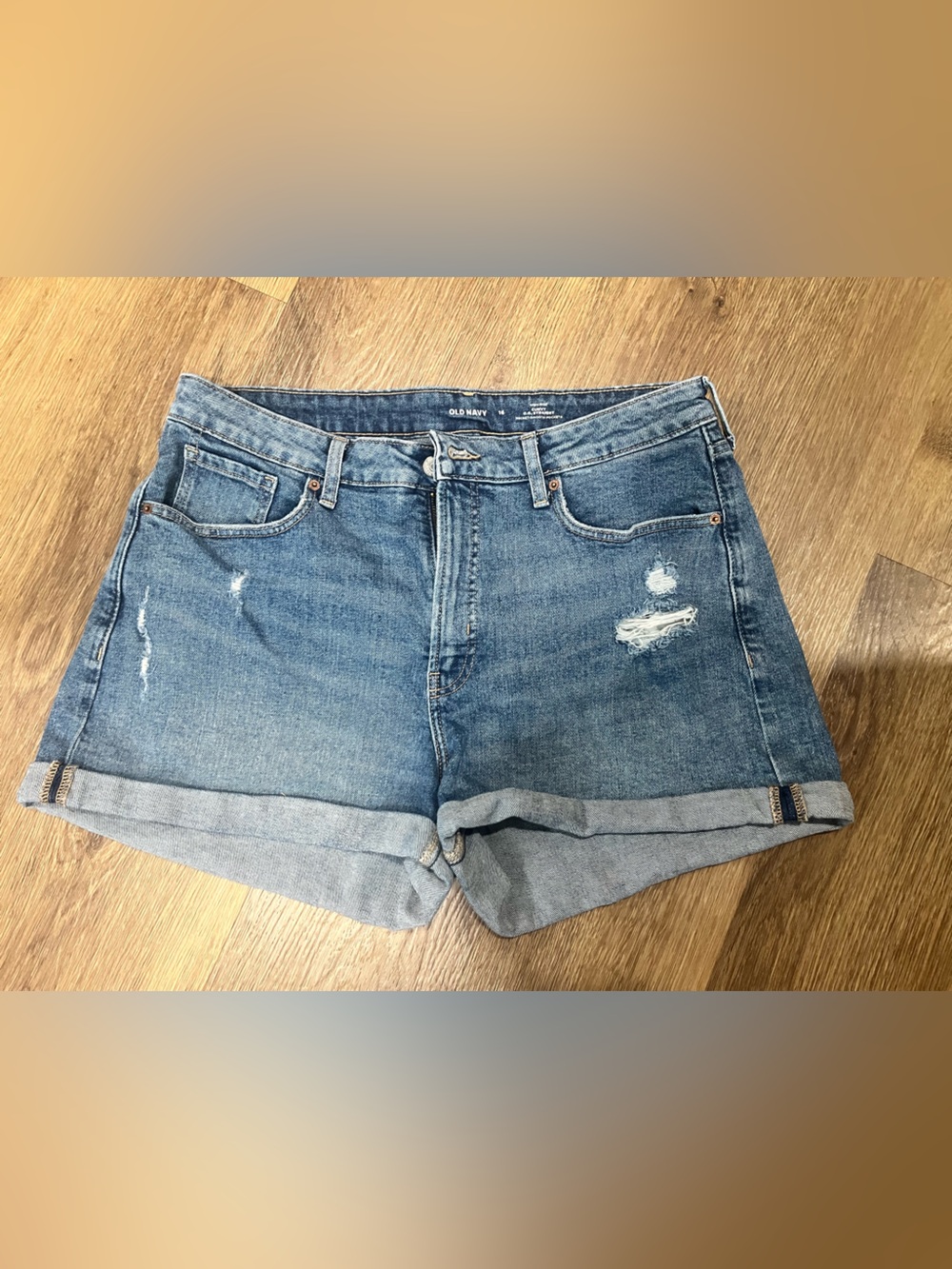 Old Navy Curvy O.G. Straight Distressed Denim Rolled Hem Shorts